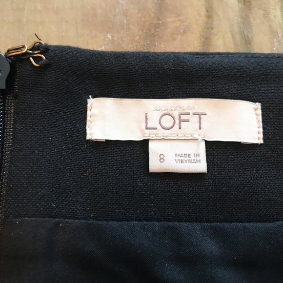 Ann Taylor LOFT Black Pencil Skirt - 8 - Picture 2 of 7